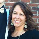 Dionne Kidd's Instagram, Twitter & Facebook