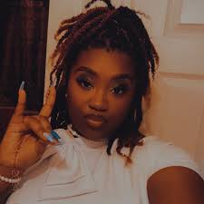 It's my first founders day 💙🕊️ cashapp your fav zeta 19.20