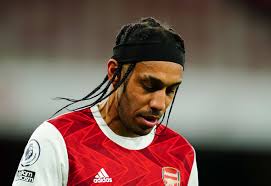 € * 11.02.1996 in hamburg, deutschland Everton News Aubameyang Looks Set To Return Against Everton Next Week