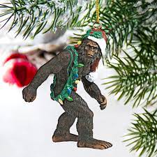 Design Toscano Bigfoot the Yeti Holiday Ornament & Reviews | Wayfair