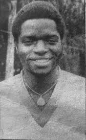 Epic Featuring one of Kenya soccer's longest serving left full-backs, the  uncompromising Swaleh Ochieng "Oswayo". He started off at Ramogi FC of  Mombasa before moving to Luo Union in 1975. Oswayo would