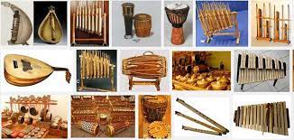 Angklung adalah alat musik tradisional jawa barat yang tidak asing lagi bagi masyarakat indonesia. Alat Musik Tradisional Jawa Barat Nama Gambar Penjelasan