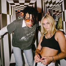 He rose to fame in 2019 with his songs emotions and molly from his debut album nothings ever good enough. Carlie Hanson Wir Mussen Uns Erheben Fordern Carlie Hanson Und Iann Dior Mit Ihrem Neuen Song Ego Warner Music Germany