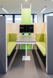 Wohnzimmer schränke sind auch vitrinen, meist nur zweitürig, wobei zumindest die türen, teilweise aber auch die seiten aus glas sind. Universitatsbibliothek Siegen Astrid Michaelis