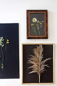 Freeze summer's fleeting blooms with diy pressed flower art. How To Press Flowers In Seconds And Make Pressed Botanical Art