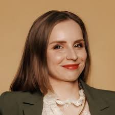 Confidentiality in interpreting. Is it black and white? Or are there shades  of grey? This is the question the 2nd in this series of interpreters'  autobiographies threw up for me. My years