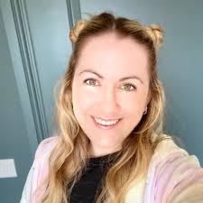 Sophie Yates (@sopheyates)