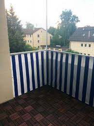 Ideal Fur Ihre Balkonverkleidung Ist Dieser Wetterfeste Acrylstoff Dank Der Grossen Farbauswahl Wird Eine Indiv Balkonverkleidung Feuerstellen Im Freien Balkon