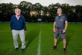 Bij de piek van de tweede golf, dat vertelt ernst kuipers, voorzitter van het landelijke netwerk op dit moment is kuipers nog hoopvol dat ze het met 1450 bedden en de sinds gisteren landelijk. Derby Tussen Wwna En Robur Et Velocitas Na Twaalf Jaar Terug Van Je Grote Broer Wil Je Altijd Winnen Apeldoorn Ad Nl
