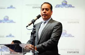 Leandro Cruz assume o cargo de ministro de Esporte