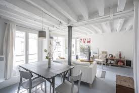 Agence Immobiliere Paris Rive Droite Espaces Atypiques Poutres Apparentes Salon Industriel Poutre