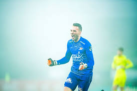 Teams kv mechelen oostende played so far 19 matches. Kv Oostende Houdt Po1 Droom Levend Na Zege Tegen Mechelen In De Mist Speeldag 29 Jpl Hln Be
