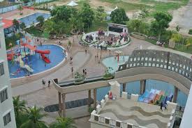 Bayou lagoon park resort offers its guests a water park (surcharge), a waterslide, and an outdoor pool. Water Park Picture Of Bayou Lagoon Park Resort Kampung Bukit Katil Tripadvisor