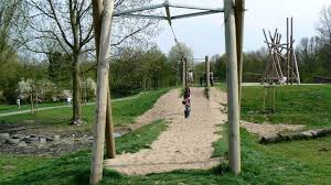 Dennis, leg de kabelbaan stil. Park Braband 3 Pasen Kabelbaan Einde Spijkenisse 2009 Youtube
