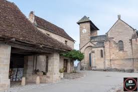 Curemonte En Correze Une Belle Balade Automnale Dans Un Village Classe Les Photos De Sebastien Colpin Correze Village Village Francais