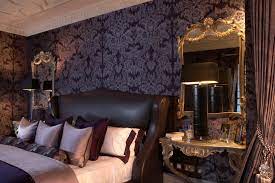 Romantic Gothic Bedroom Theme Decorating Gothic Style Bedroom Decorating Ideas Gothic Furniture Gothic Chic Elegant Bedroom Gothic Bedroom Bedroom Design