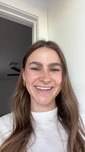 Laura Rusterholz's Instagram, Twitter & Facebook