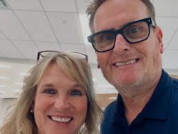 Here is a cool photo of Murfreesboro's first skyscraper the First City Bank  Building under construction.🤓😎❤️