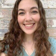 Shannon Ash's Instagram, Twitter & Facebook