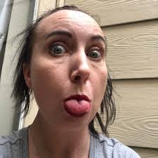 Cathy Fontenot's Instagram, Twitter & Facebook