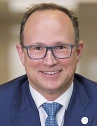 Unternehmen + Produkte