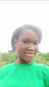 Kira Bloom 🌸 (@adeyemoprecious16)