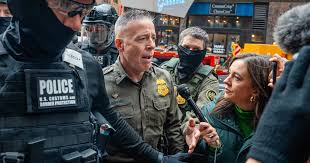 Transcripts reveal Border Patrol Cmdr ...