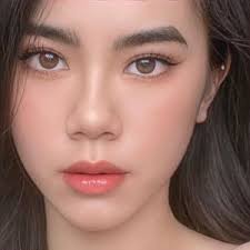 𝓔𝓶𝓶𝓪 𝓷𝓰 (@emma.duowng_)