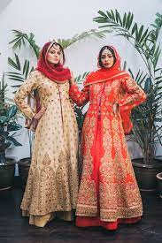 Stumbled upon onewedd, contacted them and told them i needed to rent a dress in 2weeks but the bride is only arriving 3days before the her wedding dinner! Bollywood Glam Available For Rent From This New Age Studio In Bangsar Lifestyle Rojak Daily