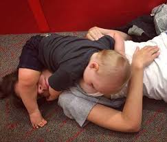 Stop feeding if the baby chokes on milk. Seriously Flexible Breastfeeding Babies Doing Gymnurstics Cafemom Com