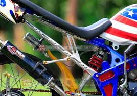 Motor ini diberi label kawasaki ninja rr mono atau motor sport ninja 250 cc 1 silinder. Modifikas Sok Kaki Kaki Kawasaki Ninja 150 Rr Thailook Motorplus Online Com