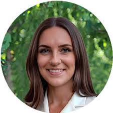 Haley Compton's Instagram, Twitter & Facebook