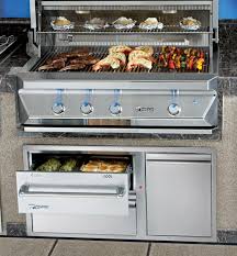 Create your dream outdoor cooking and dining space. Outdoor Kitchens