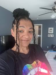 Trans folks in Connecticut?