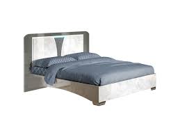 Conforama ottimizza le tue ricerche attraverso l'utilizzo dei cookies leggi come usiamo i cookies e come puoi cambiare le tue impostazioni. Ombeline Lit 140x190cm Avec Eclairage Led Vente De Altobuy Conforama