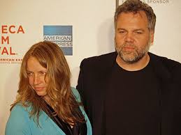 He is of italian descent and has two older sisters. Vincent D Onofrio Wikiwand