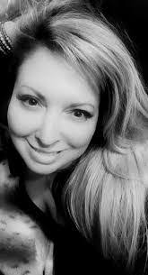 Karen Lebow's Instagram, Twitter & Facebook