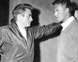 Épinglé sur gay actors