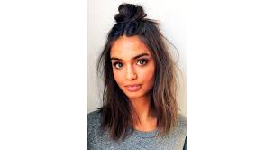 Voici nos astuce spour choisir la bonne coiffure. Cheveux Mi Longs 22 Coiffures Pour Etre Stylee En Simplicite