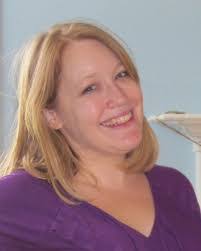 Courtney Saunders's Instagram, Twitter & Facebook