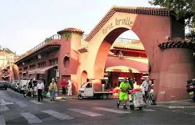 Marche Forville Cannes Fresh Market Open In The Morning For Vegetables Fruits Fish Meat Flowers Etc French Riviera Places Cannes