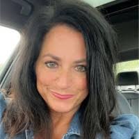 Nina Calvert's Instagram, Twitter & Facebook