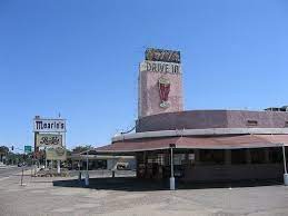Merle 39 S In Visalia Ca Miss It It 39 S A Quot Habit Burger Quot Now Visalia California Visalia Ferry Building San Francisco