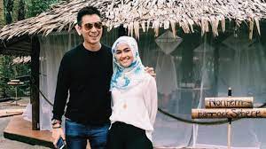 Kuala lumpur, malaysia kerjaya : Pamerkan Tunangan Baru Mantan Pacar Baim Wong Dari Malaysia Hadir Di Resepsi Baim Dan Paula Tribunnews Com Mobile