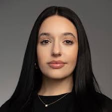 Erica Ramirez's Instagram, Twitter & Facebook