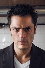 Actor: Miguel Ángel Biaggio Maquillaje: Michael Bickei