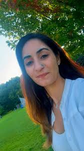 🌟Do you feel like life is moving too fast, leaving you behind?, It’s time  to hit pause and reconnect with your true self., Join Pallavi for an  enriching 3-day retreat in Toronto on, 27-29th September ...