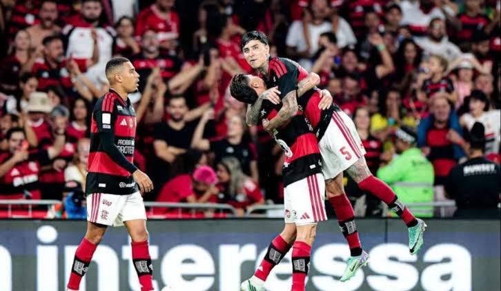 Flamengo vence Fluminense e mant&eacute;m lideran&ccedil;a do Brasileir&atilde;o - R&aacute;dio Clube do Par&aacute;