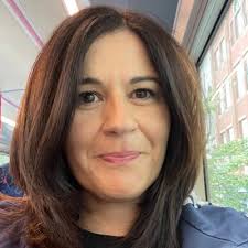 Maureen Heaney's Instagram, Twitter & Facebook