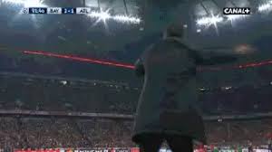 Winning la liga after losing players like lucas, rodri, griezmann, thomas, feels absolutely incredible, diego pablo simeone is the best thing that has happened to this club in my lifetime. Diego Simeone Desata Su Furia Y Le Da Un Manotazo A Un Delegado Deportes Uefa Champions League Tudn Univision